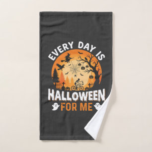 Every Day Is Halloween Vintage T Shirt Design Hand Towel