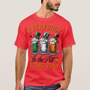 Everybody In The Pub Getting Tipsy St Patricks Day T-Shirt