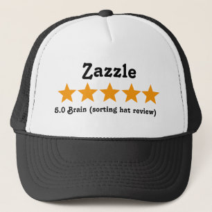 examen de cinq étoiles assortissant le casquette