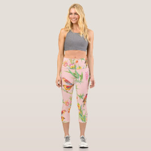 Exotic Birds: Vintage Floral Seamless. Capri Leggings