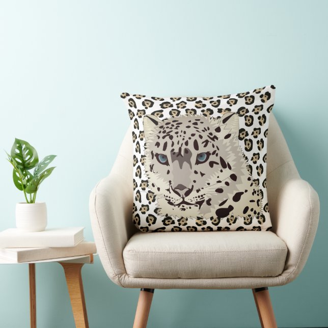 Exotic leopard throw pillow (Chair)