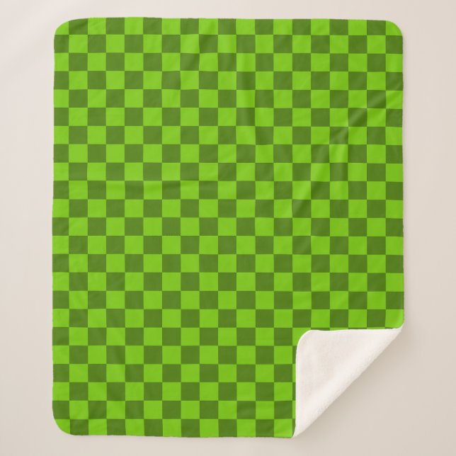 Explore the Elegance of Green Chequerboard Pattern Sherpa Blanket (Front)