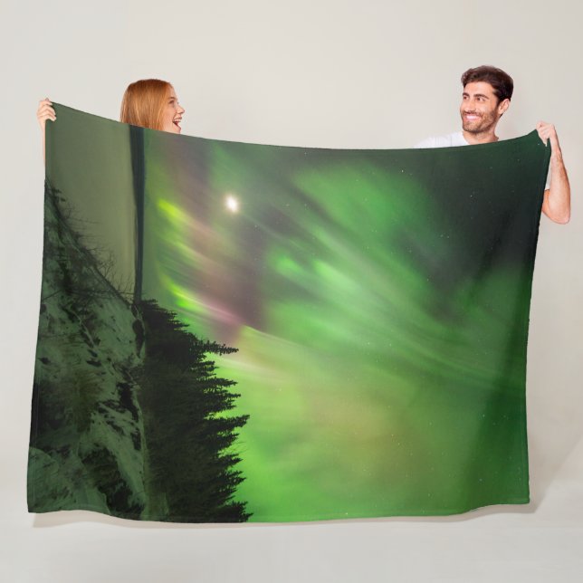Explosive Aurora Fleece Blanket (In Situ)
