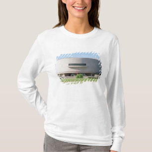 Exterior view of the Hirshhorn Museum, 1974 ) T-Shirt