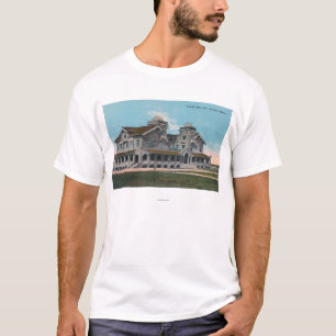 Exterior View of the North Side InnJerome, ID T-Shirt