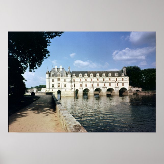 Exterior view poster (Front)