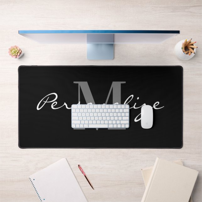 Extra large mouse pad with custom monogram (Bureau 1)