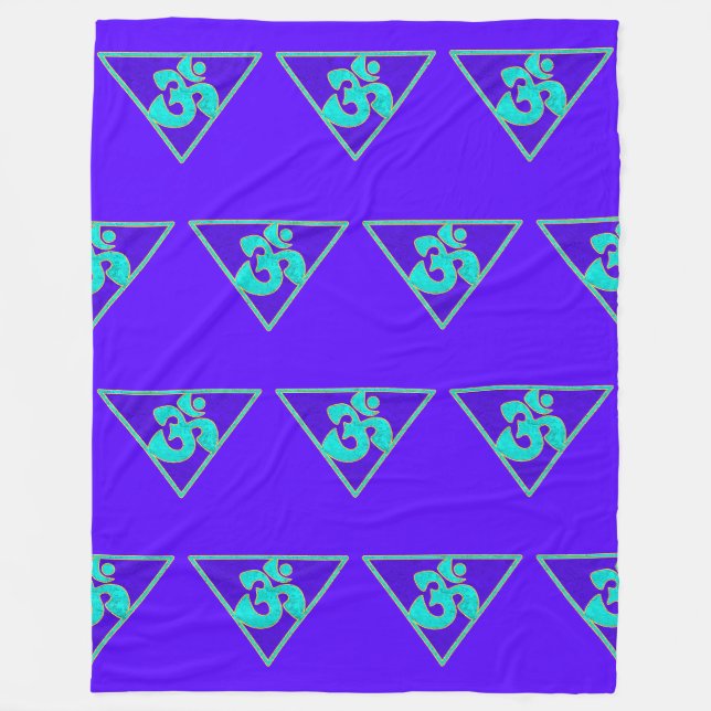Extraordinary Spiritual Symbol Pattern 8 Fleece Blanket (Front)