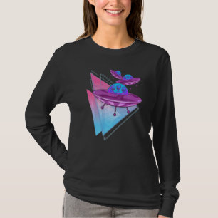 Extraterrestrial Science Fiction Alien Vaporwave U T-Shirt