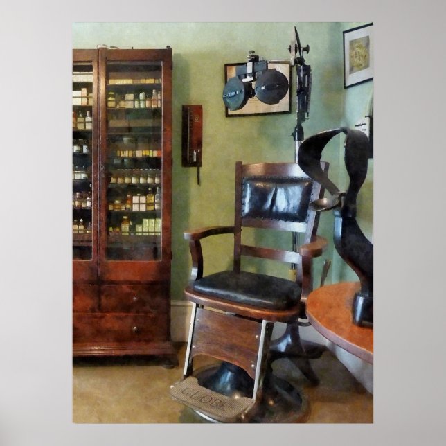 Eye Doctor's Office Poster (Front)