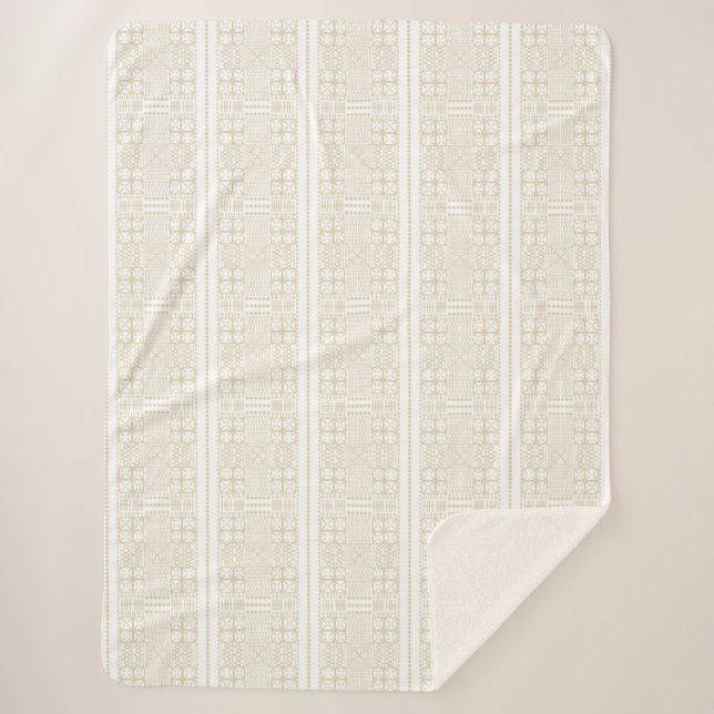 Eye-Rolling Beauty Wodaabe Geometric Sherpa Blanket (Front)