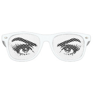 EYES. BEAUTIFUL WOMAN EYES. RETRO SUNGLASSES