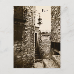 Eze, Provence, une carte postale de rue calme