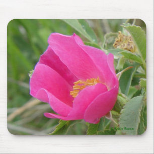 F7 Wild Rose Mouse Pad