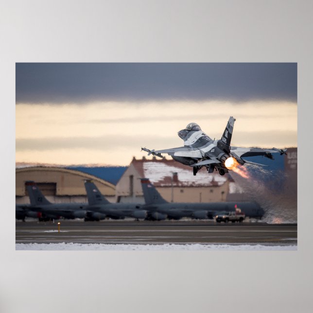 F-16 Fighting Falcon Aircraft Poster (Front)