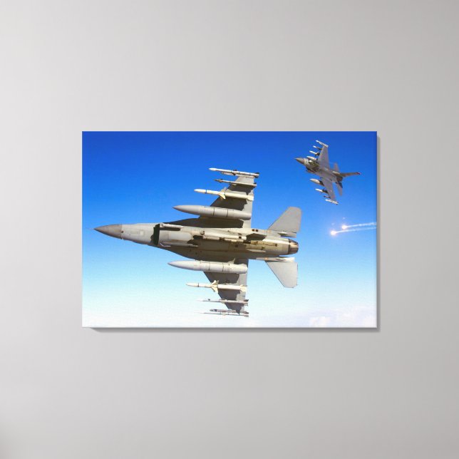 F-16C FIGHTING FALCON 24x36 Canvas Print (Front)