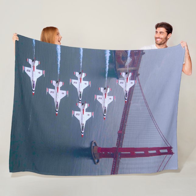 F-16C FIGHTING FALCON FLEECE BLANKET (In Situ)