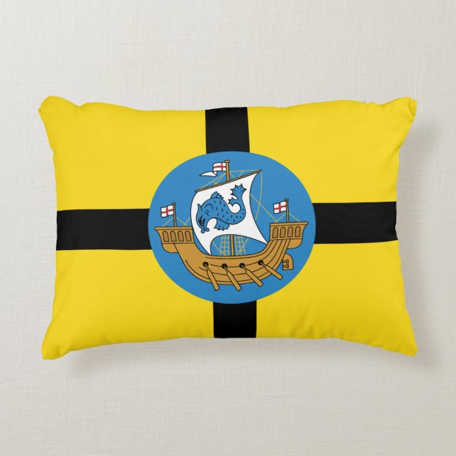 F lag of Wellington City, New Zealand Magnet Accent Pillow (Front)