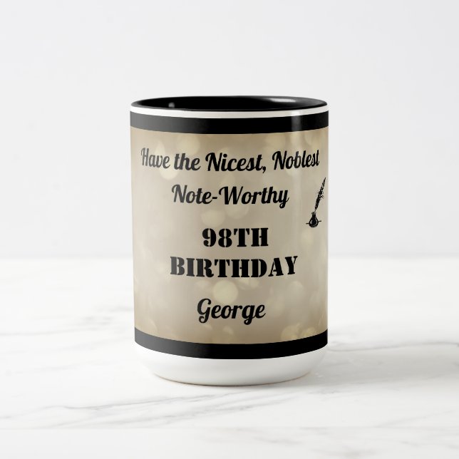 Fabuleux Mug personnalisé 98e anniversaire (Centre)