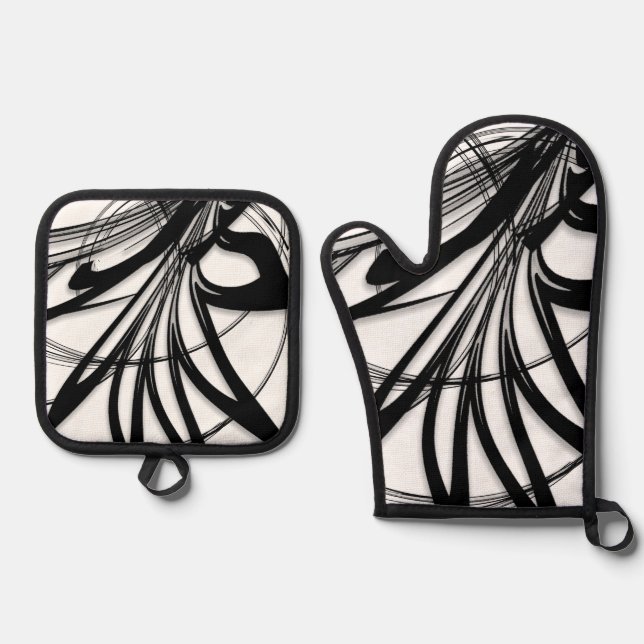 Fabulous Black and White Fern Design  Oven Mitt & Pot Holder Set (Front)