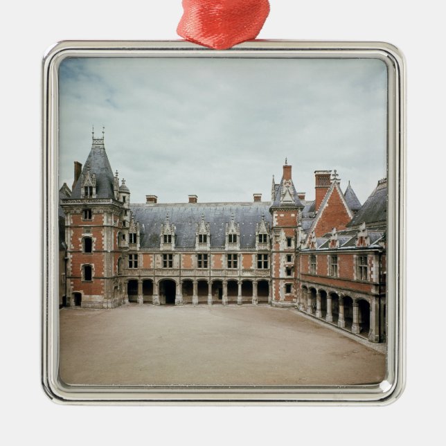 Facade of the Louis XII Wing, 1498-1503 Metal Ornament (Front)