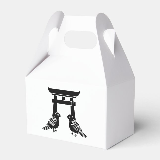 Facing doves and Torii Favor Box (Front Side)