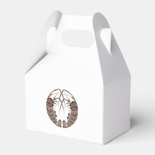 Facing spiny lobsters favor box