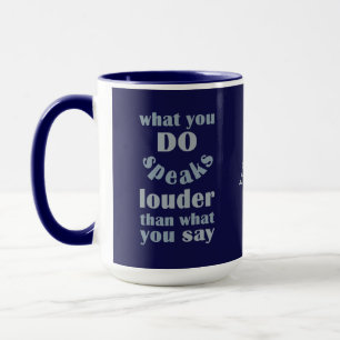 Faire contre dire des tasses monogrammes personnal