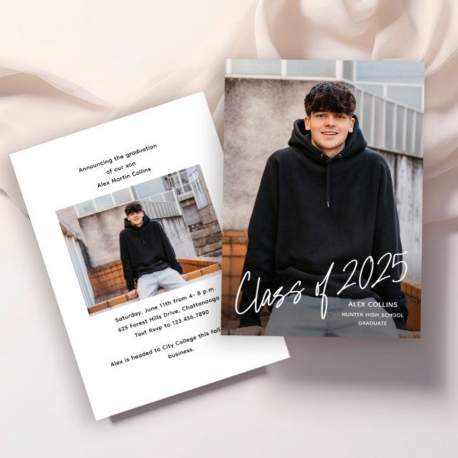 Faire-part Classe manuscrite de 2025 Photo Graduation (Modern Handwritten Class of 2025 Photo Graduation Invitations.)