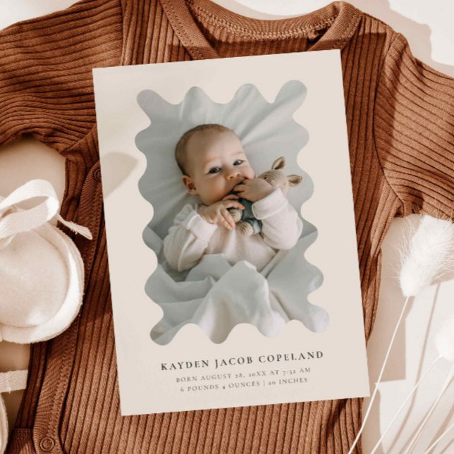 Faire-part de naissance de cadre beige (Créateur téléchargé)