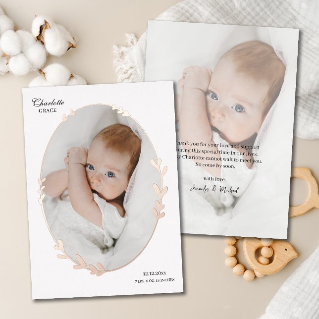 Faire-part de naissance ovale en feuille d'alumini (Créateur téléchargé)