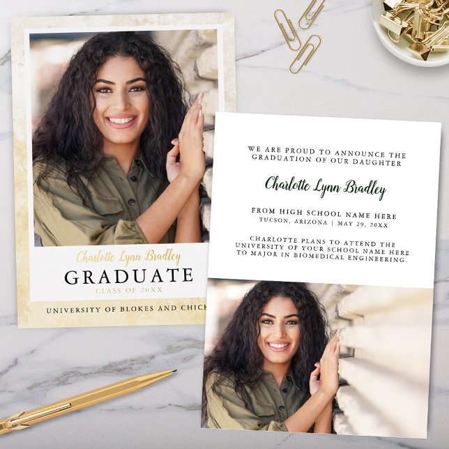 Faire-part de remise de diplôme en or élégant mode (Elegant gold marble with gold foil graduation announcements for high school college or university)