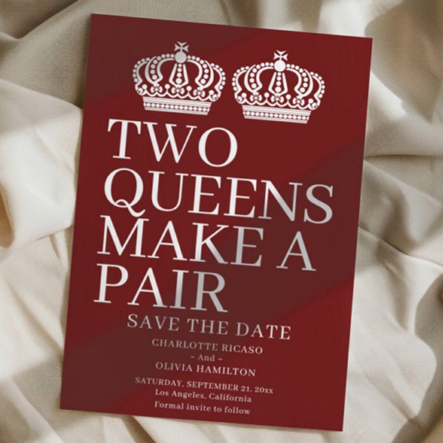Faire-part Deux Reines Font Un Mariage homosexuel (Two Queens Make A Pair Gay Lesbian Wedding Announcement by Ricaso. Available in other colors)