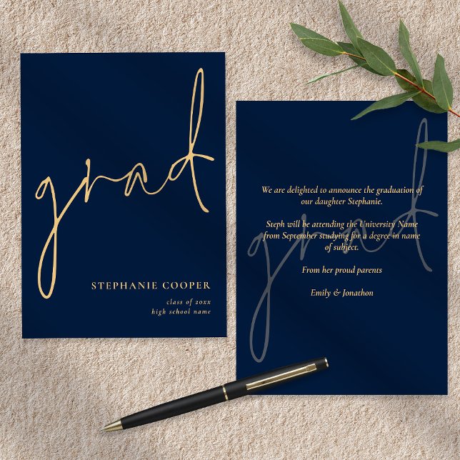 Faire-part Élégant Script Navy Gold Graduation (Créateur téléchargé)