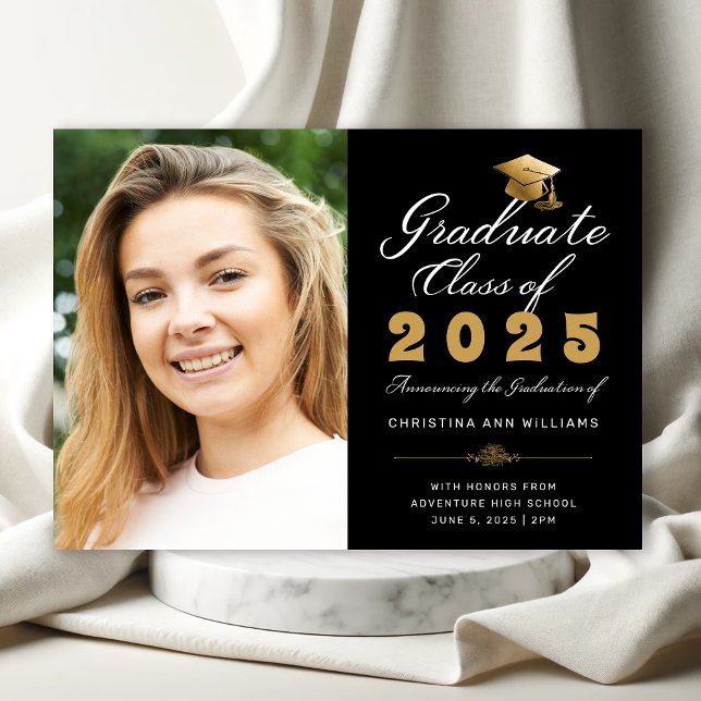 Faire-part Graduation Photo Black Gold Script Classe de 2023 (Elegant Black Photo Graduation Announcement with Gold and White Typography)