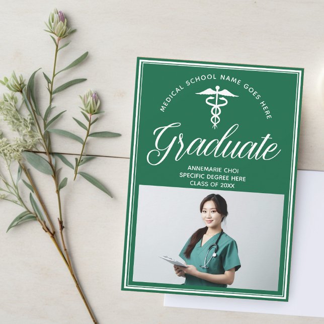 Faire-part Green White Médicale School Photo Graduation (Créateur téléchargé)