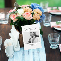 Mariage minimaliste Tableau 4 Numéro et images car