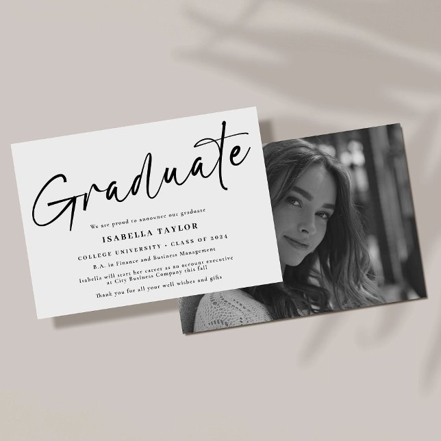 Faire-part Moderne Simple Script noir blanc photo Graduation (Créateur téléchargé)