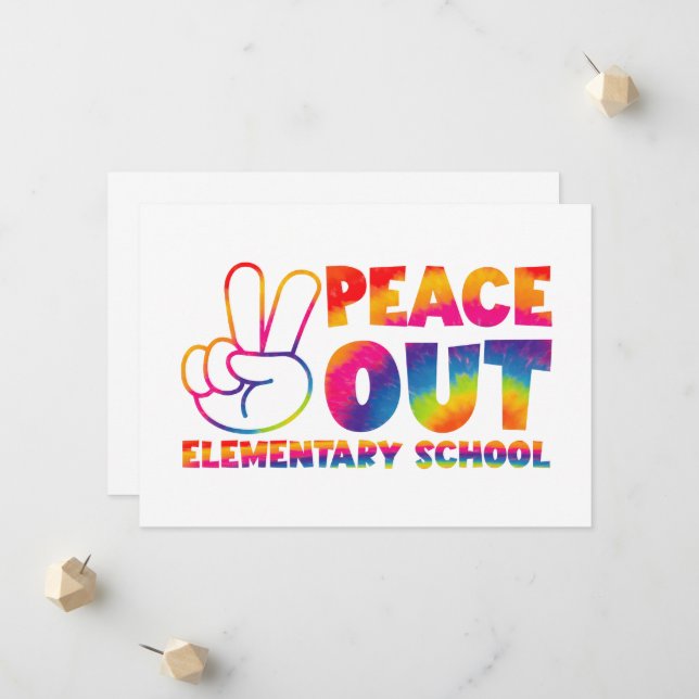 Faire-part Peace Out Élémentaire École Tie Dye Dernier jour (Devant/Arrière en situation)