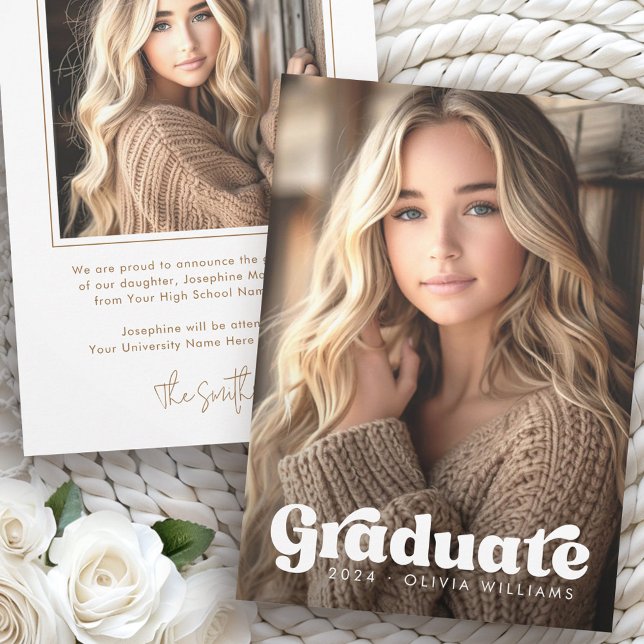 Faire-part Photo blanc rétro diplôme de grade (Photo white retro grad graduation announcement)