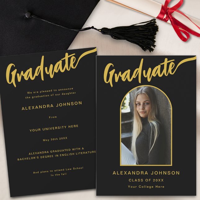 Faire-part Photographie élégante de script noir et or (Minimalist black  and gold calligraphy script graduate photo arch Graduation announcement card)