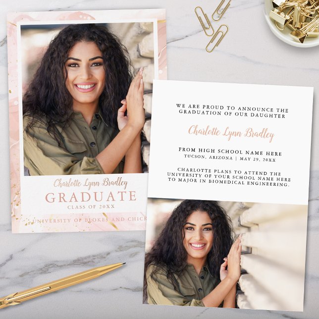 Faire-part rose de graduation en marbre doré (Modern Ultra Elegant Blush Pink and Rose Gold Marble Graduation Announcement for 2 photos)