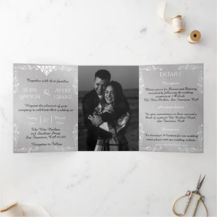 Faire-part Trois Volets Mariage vintage à la frontière argentée et blanche