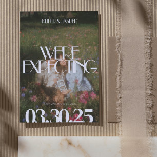 Faire-part Typographie moderne Grossesse esthétique photo est
