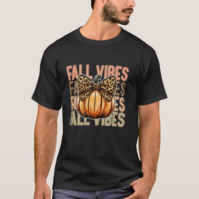 Fall Vibes Coquette Bow Pumpkin Thankful Thanksgiv T-Shirt (Front)