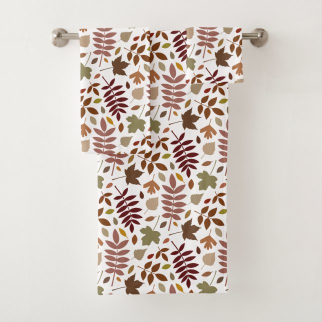Fallen Leaves Rpt Pattern Fall Colours on White Bath Towel Set (Insitu)