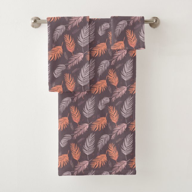 Falling Feathers Bath Towel Set (Insitu)