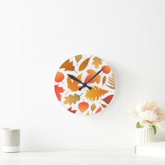 Falling for Autumn – Cozy Leaf Pattern Round Clock