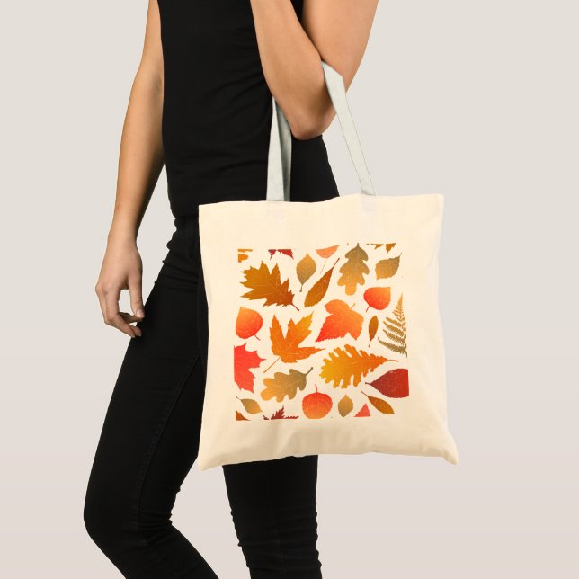 Falling for Autumn – Cozy Leaf Pattern Tote Bag (Front (Product))