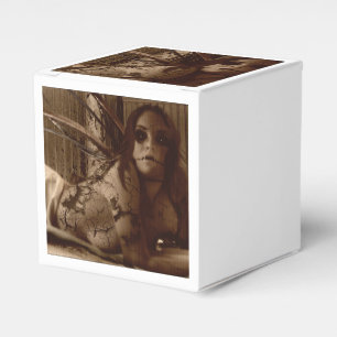 Falln Follow Me Favor Box